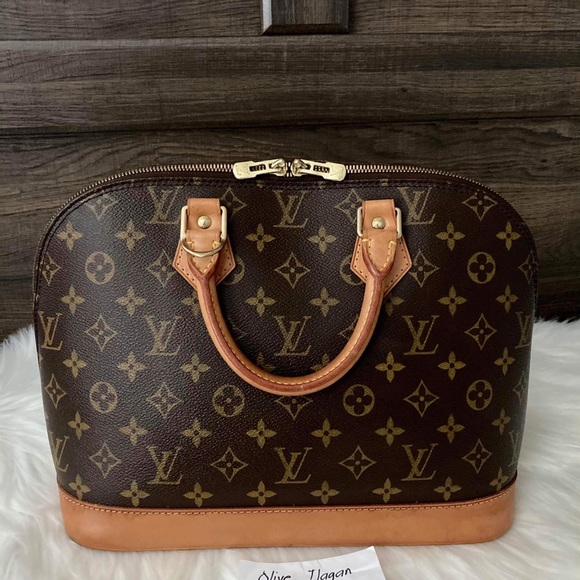 Louis Vuitton Alma Monogram PM - Picture 2 of 15